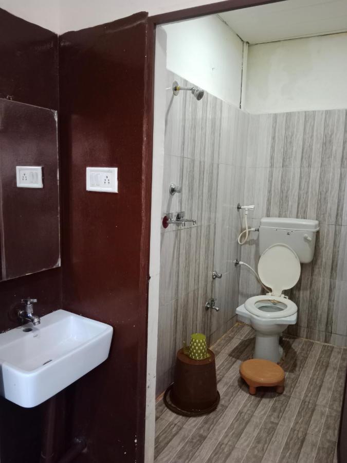 Hotel Nahta Palace อุจเจน ภายนอก รูปภาพ